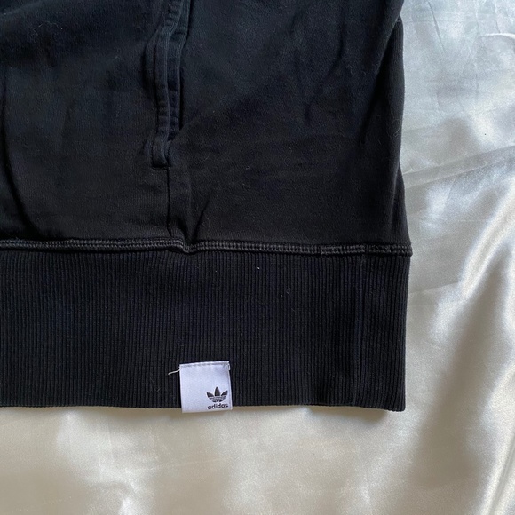Adidas Crew Neck with Pockets Oversized - Picture 3 of 5